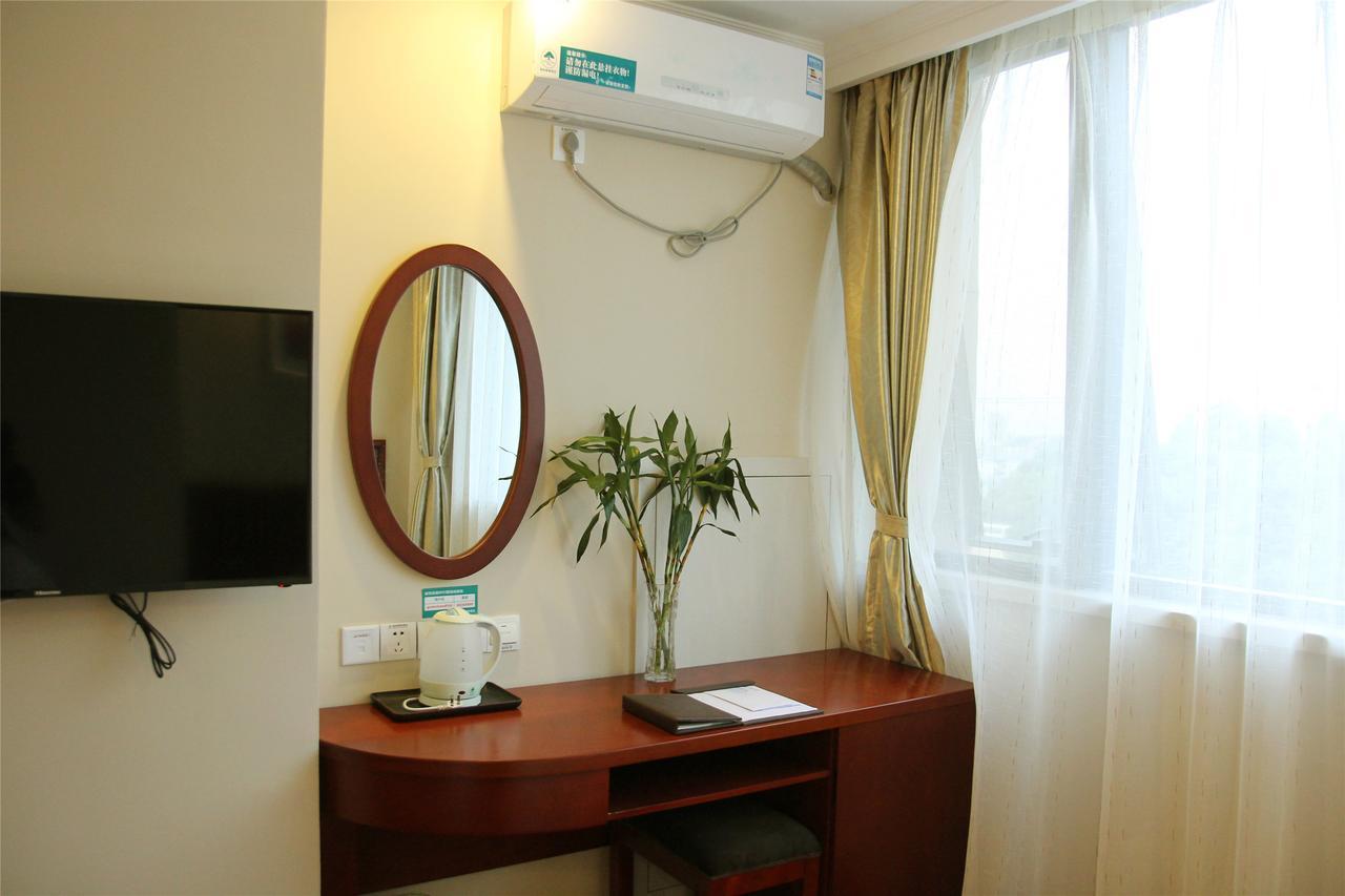 Greentree Inn Beijing Fengtai Dacheng Road Huanleshuimofang Business Hotel Kültér fotó