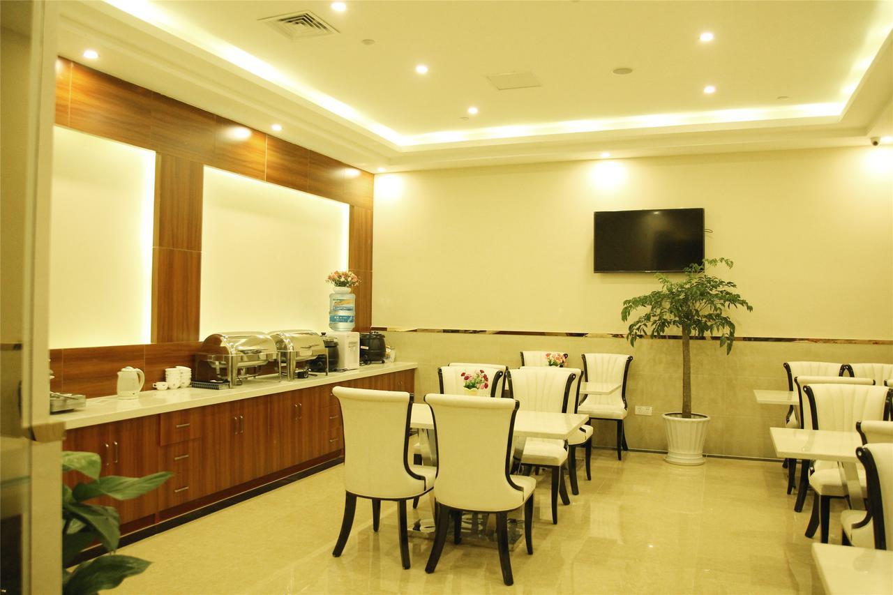 Greentree Inn Beijing Fengtai Dacheng Road Huanleshuimofang Business Hotel Kültér fotó