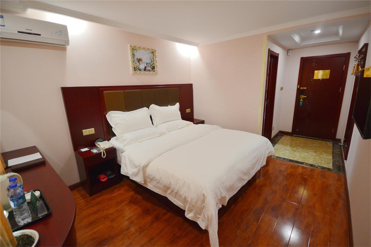 Greentree Inn Beijing Fengtai Dacheng Road Huanleshuimofang Business Hotel Kültér fotó